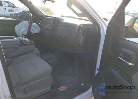 2018 Chevrolet Silverado 1500 Wt z USA, uszkodzony, nr VIN 1GCRCNEH5JZ186691